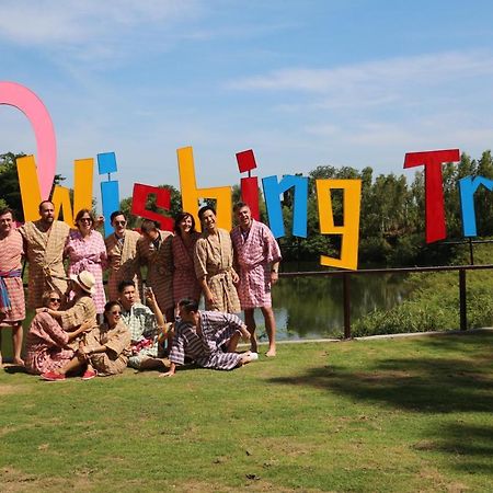 Wishing Tree Resort, Khon Kaen Bagian luar foto